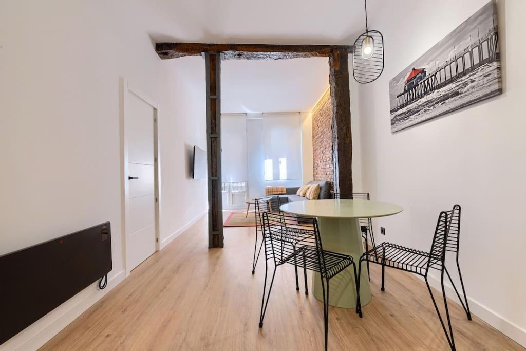 Artekale & Pintxos In Old Town Appartement *